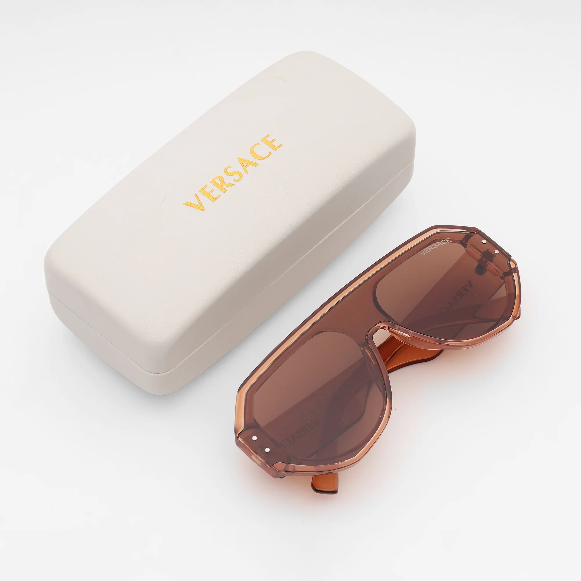 Amber Horizon Sunglasses - Image 2