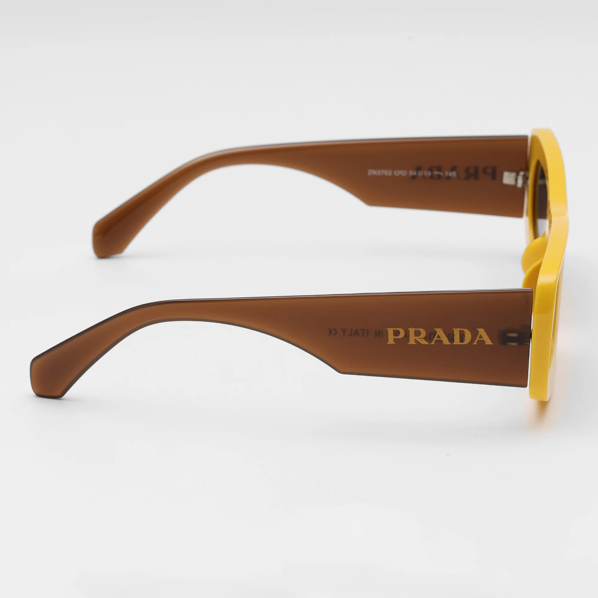 Bold Rectangular Sunglasses - Image 6
