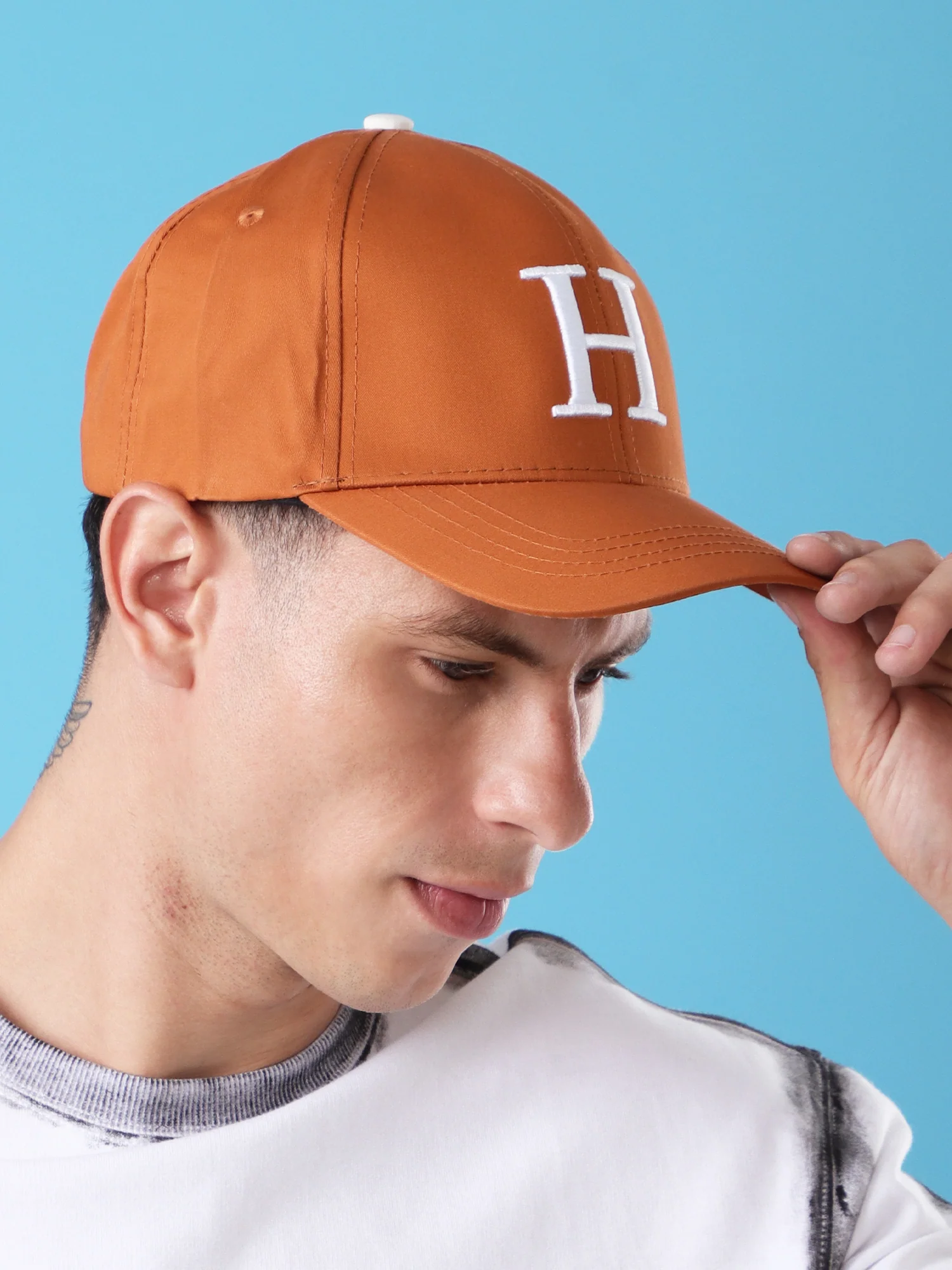 Brown Baseball Cap with Embroidered H - Image 3