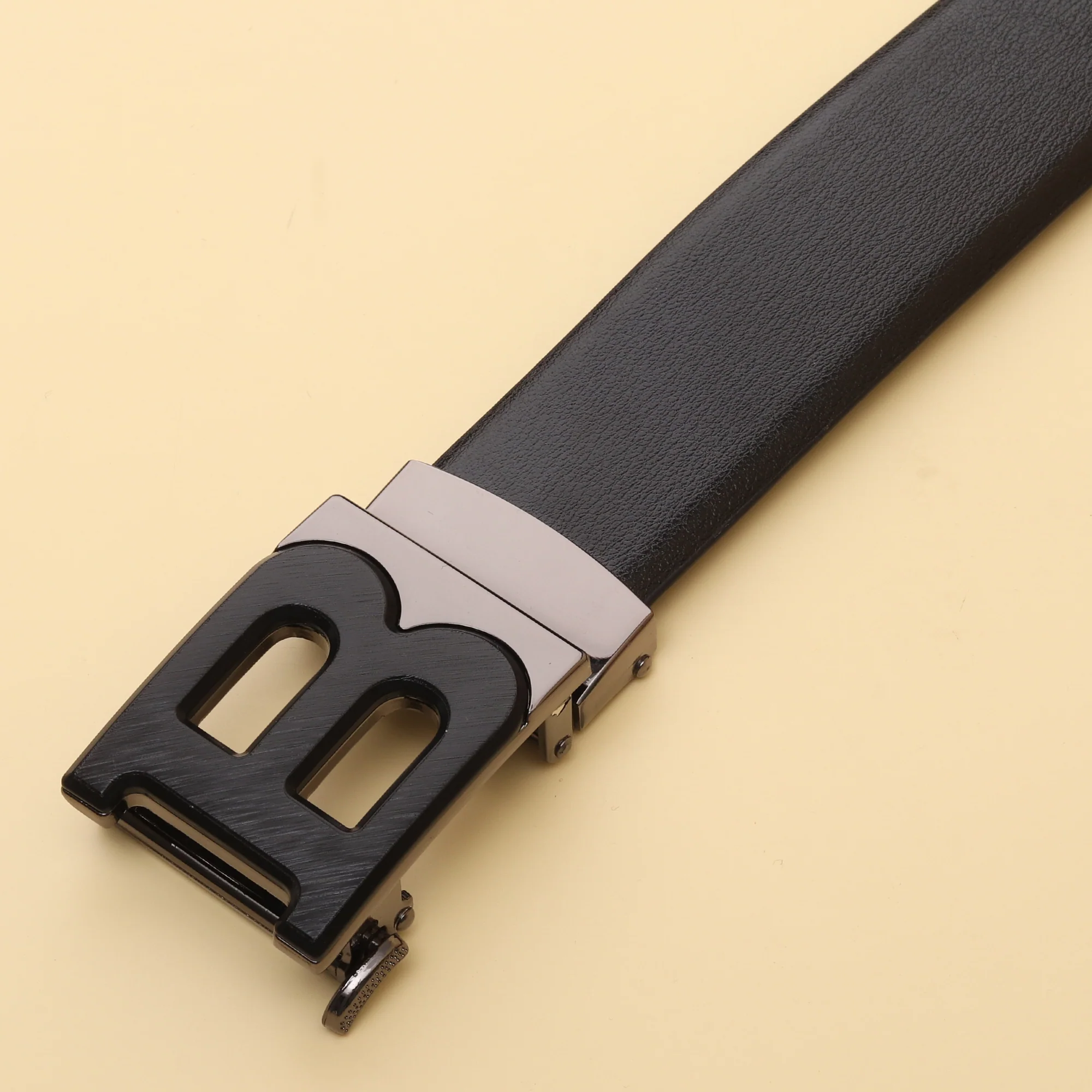 Black "B" Leather Belt