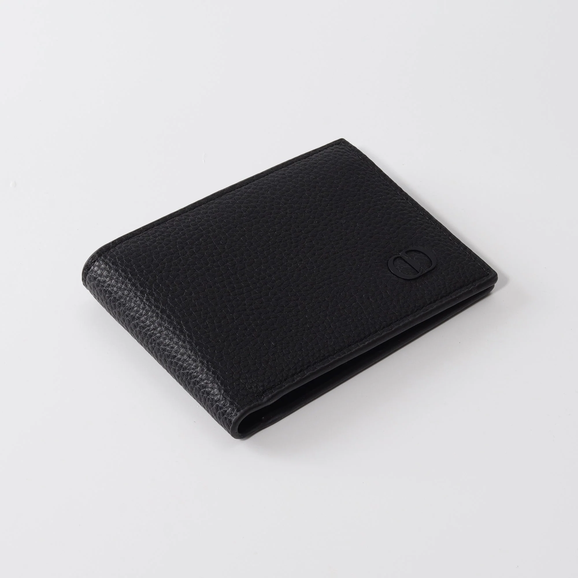 CD Classic Bifold Wallet in Black - Image 3