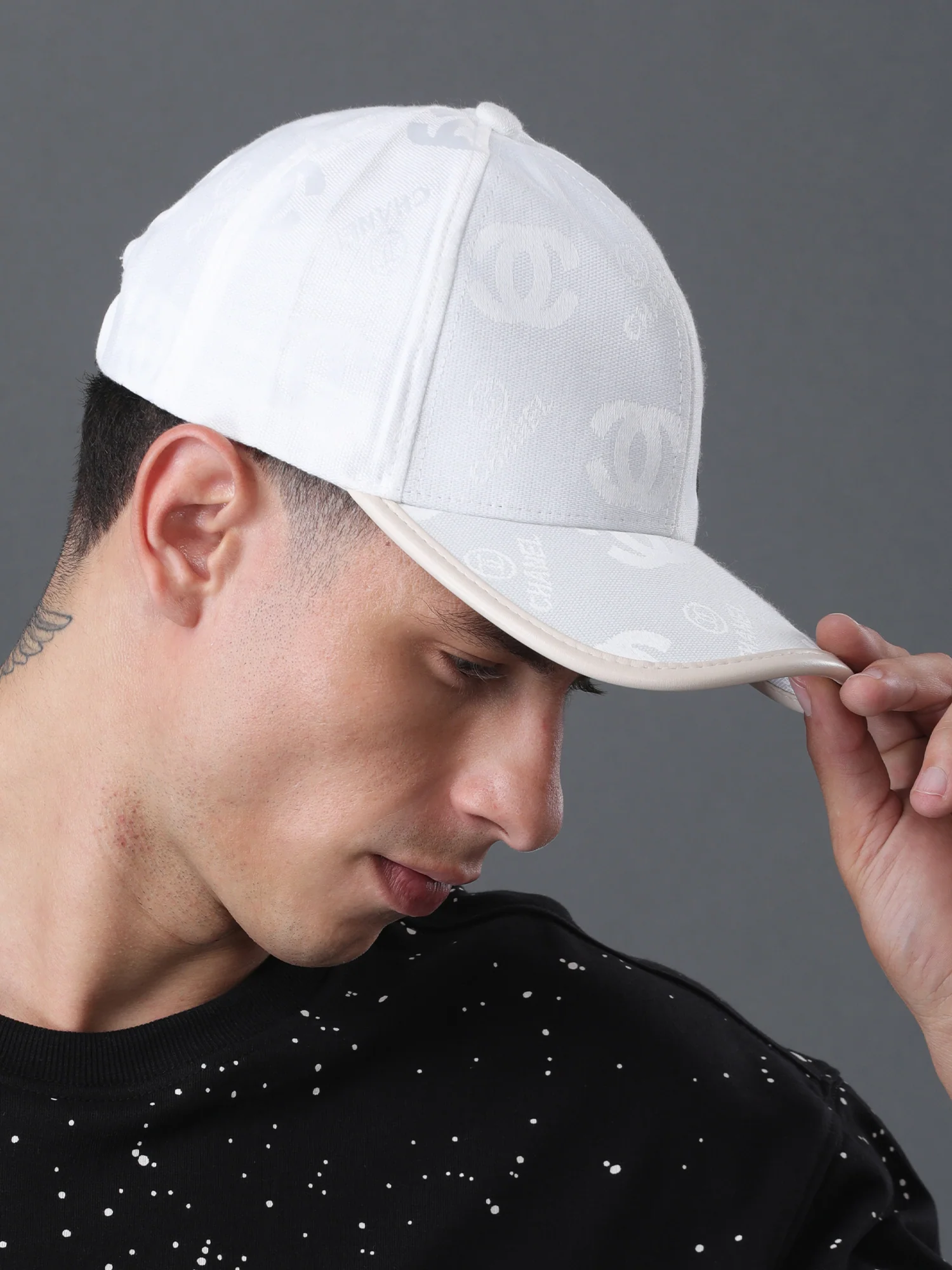 Chanel White CC Logo Cap - Image 3