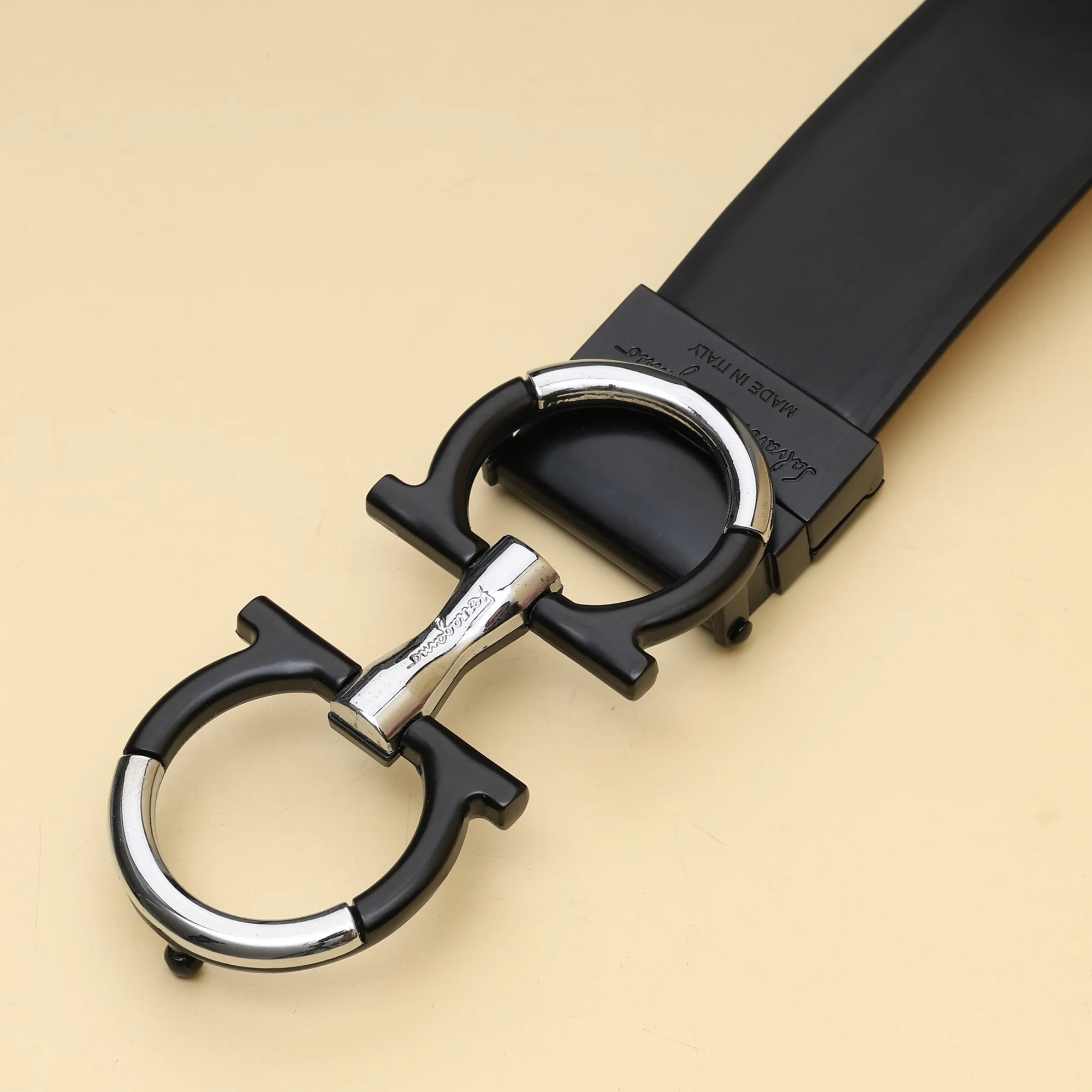 Chrome Loop Accent Belt - Image 4