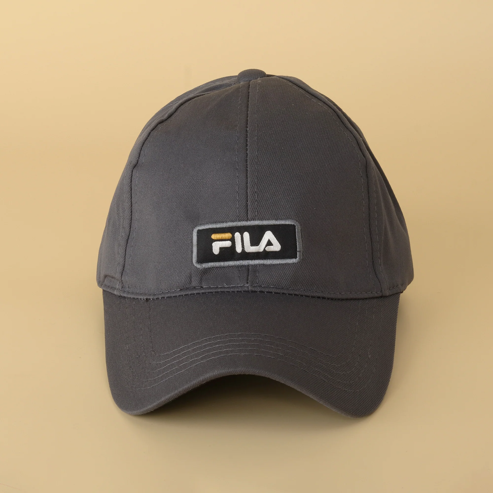 Classic Grey Baseball Cap – Sporty Minimalist Style