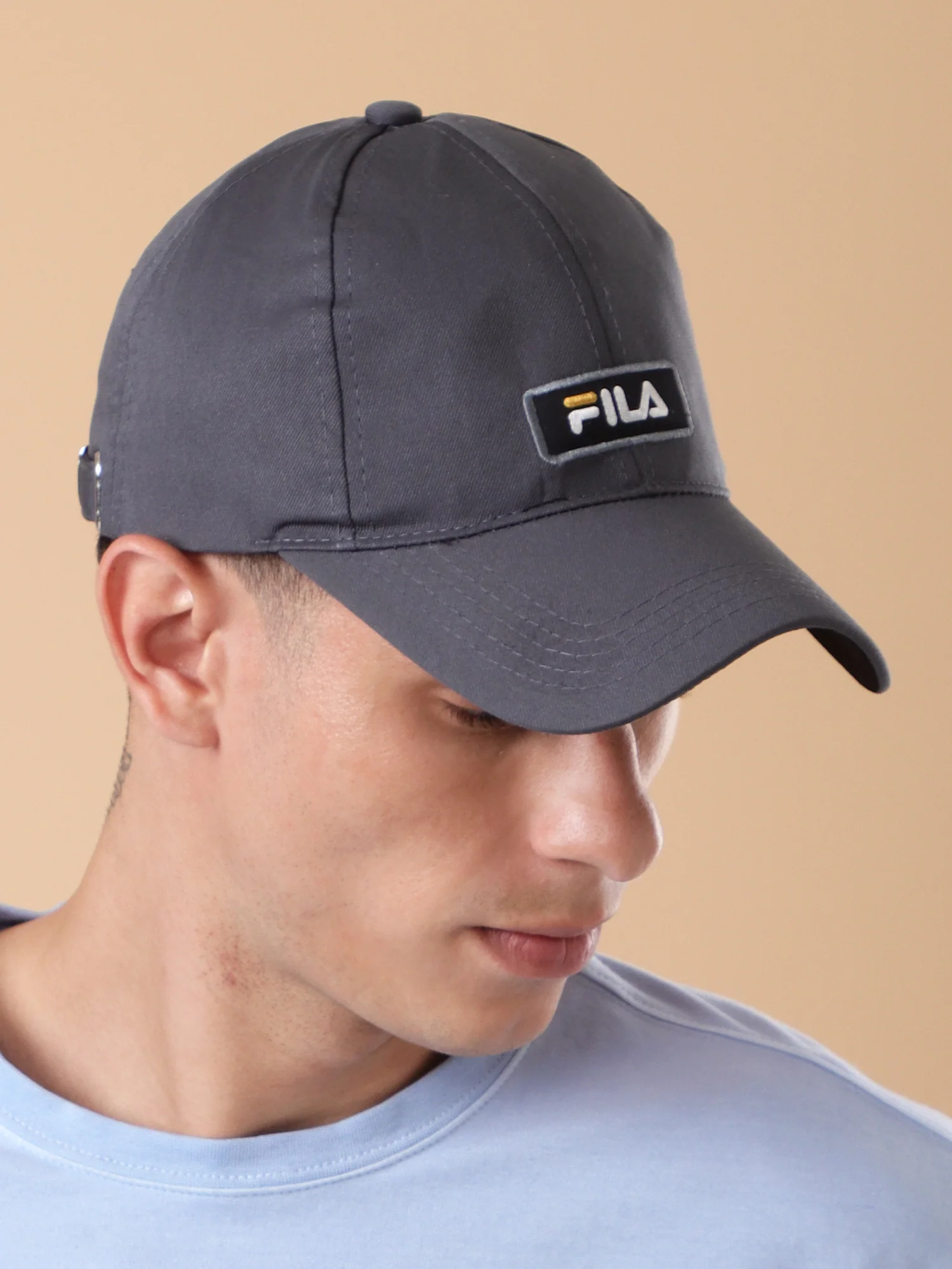 Classic Grey Baseball Cap – Sporty Minimalist Style - Image 2