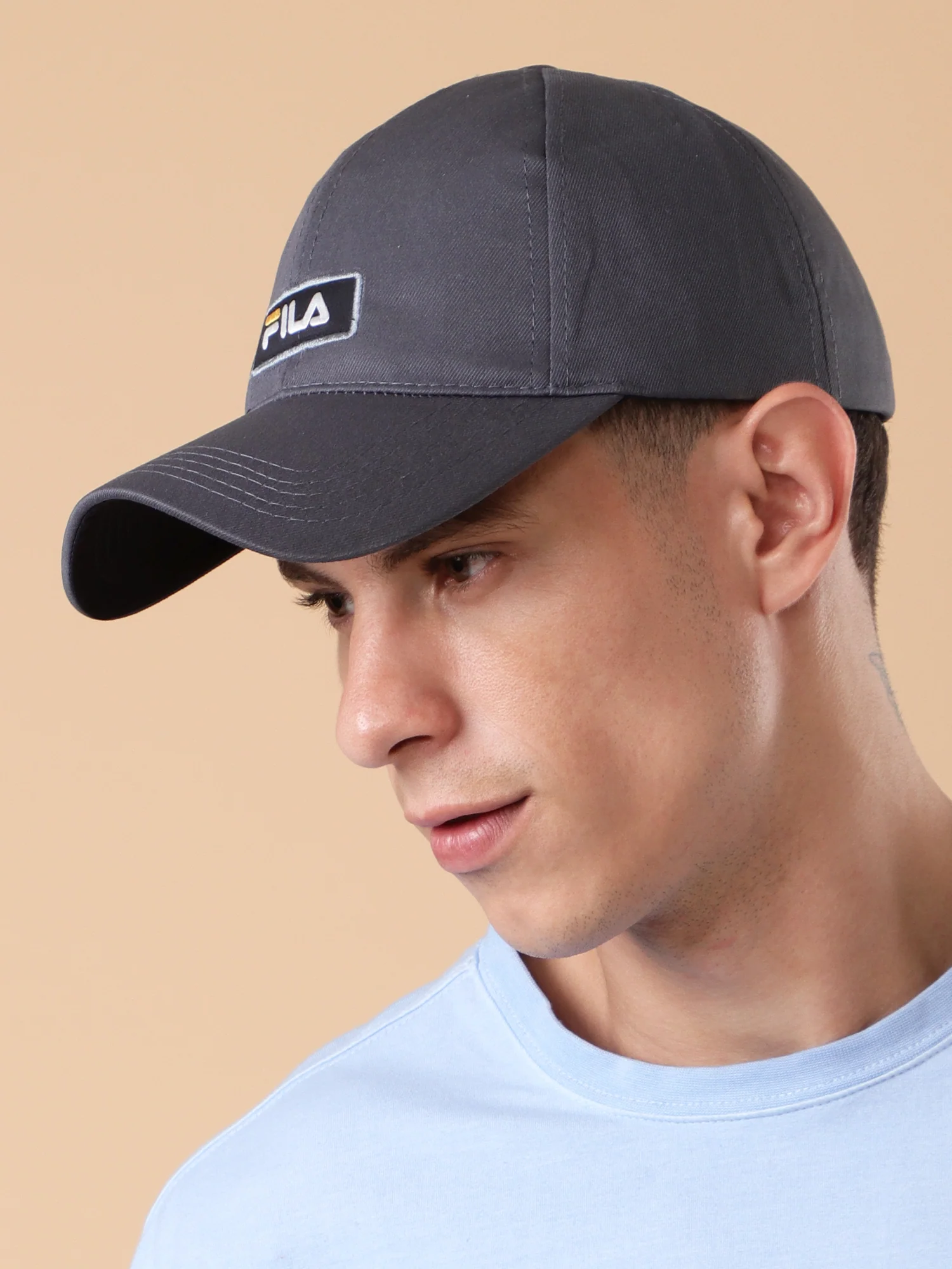 Classic Grey Baseball Cap – Sporty Minimalist Style - Image 3