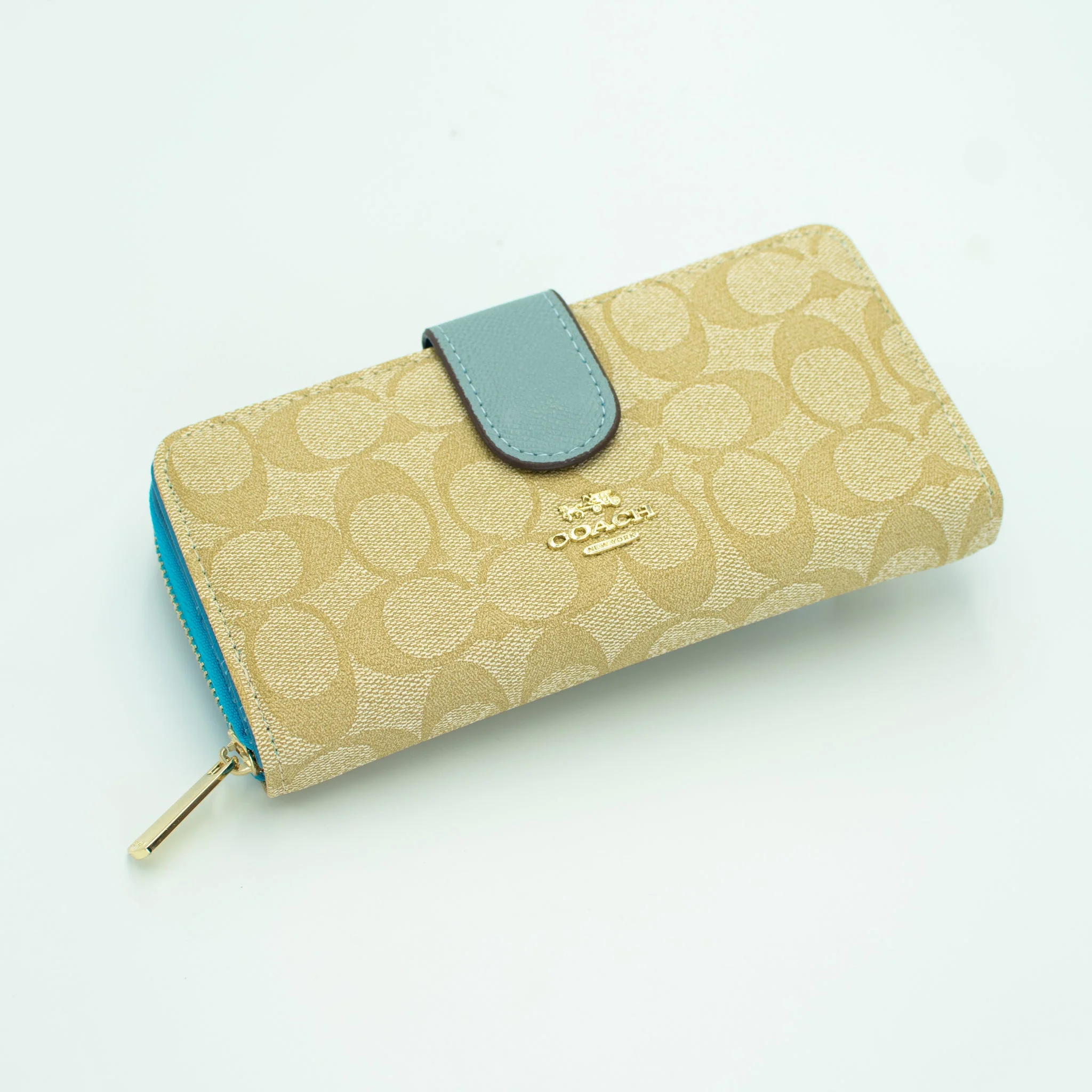 Coach Beige & Aqua Continental Wallet - Image 4