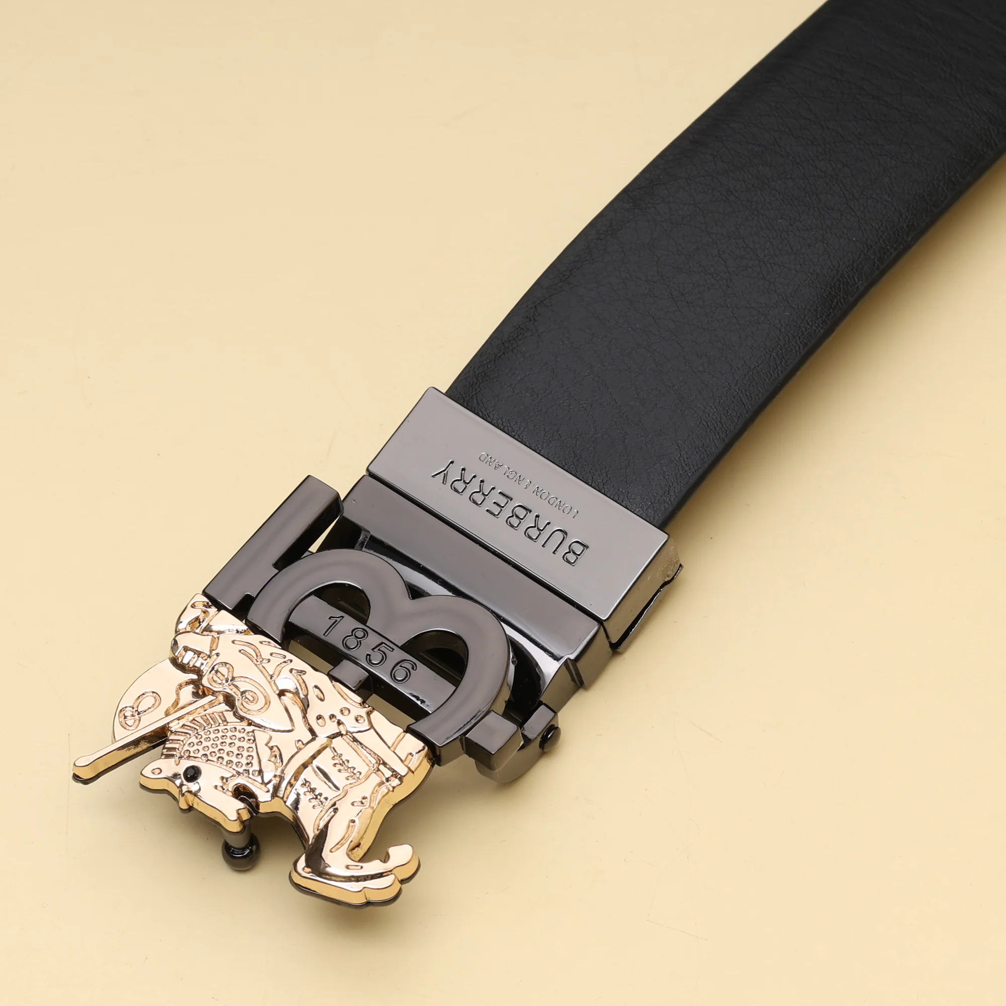 Crest Emblem Buckle Belt - Image 4
