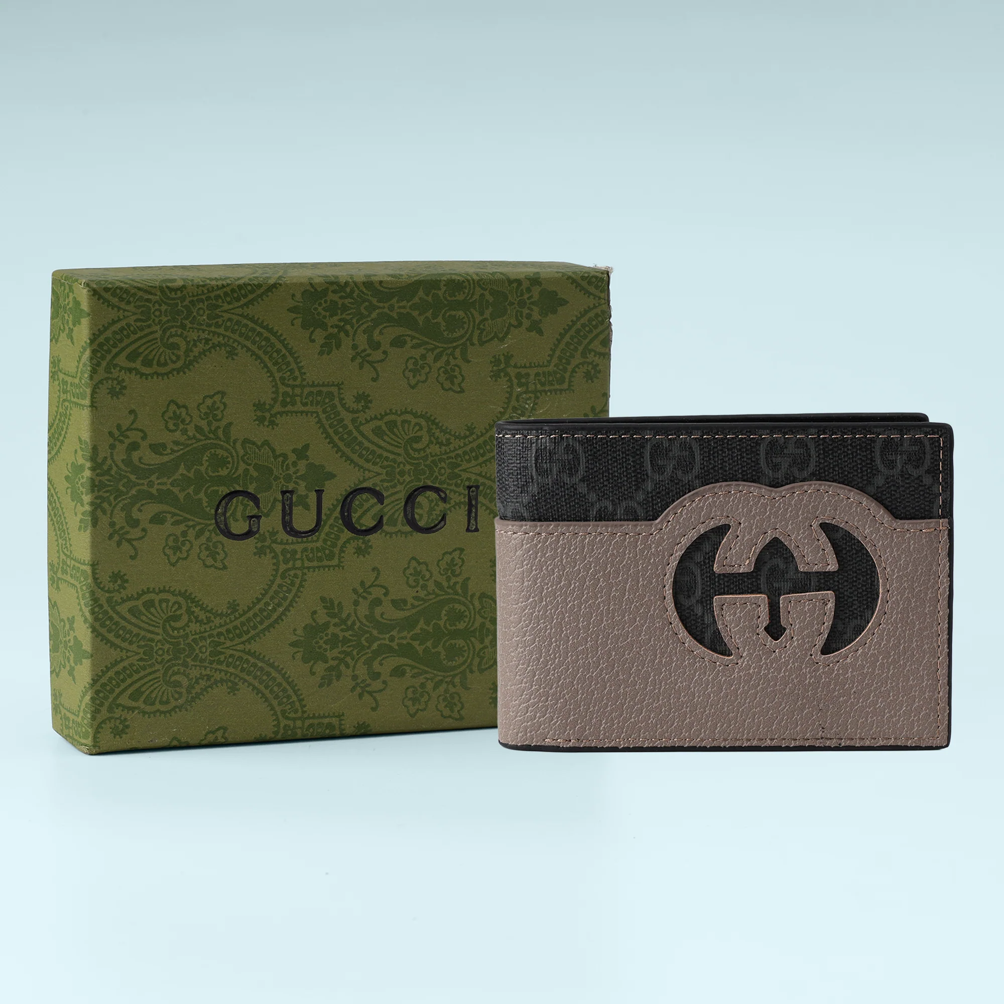 Cut-Out Logo Style Wallet
