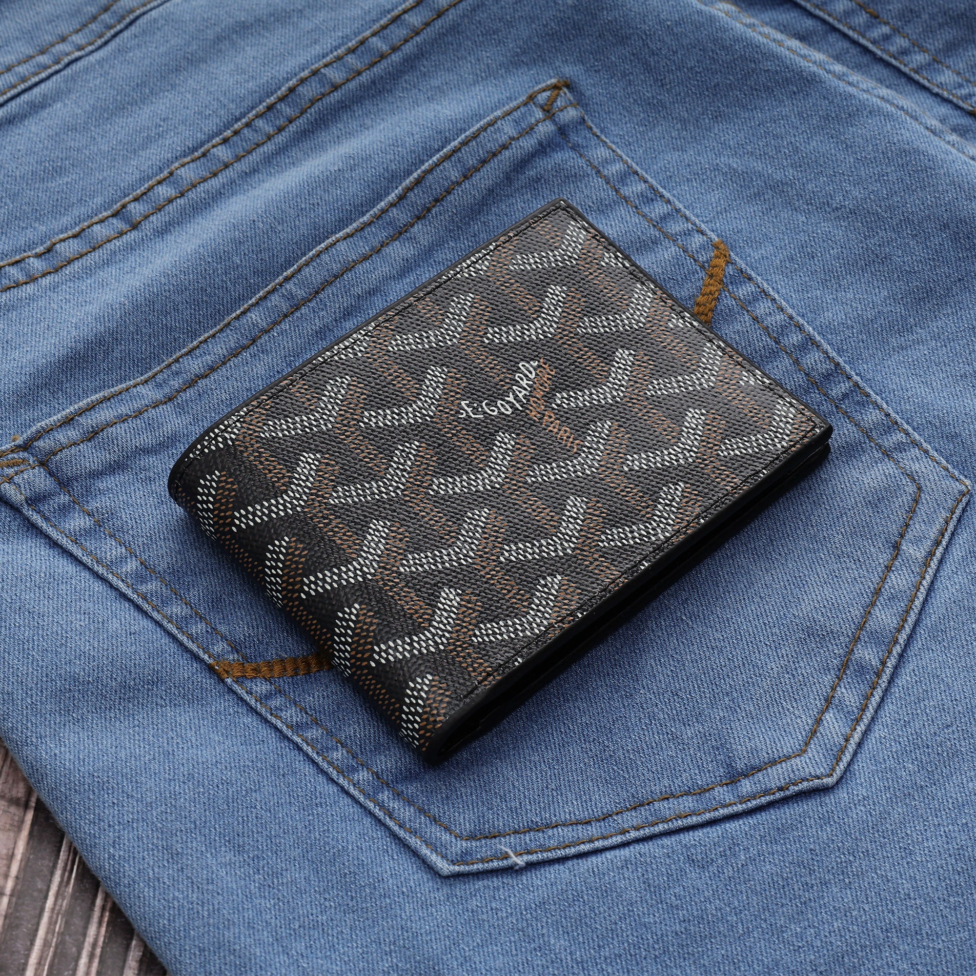 Dark Pattern Premium Wallet - Image 4