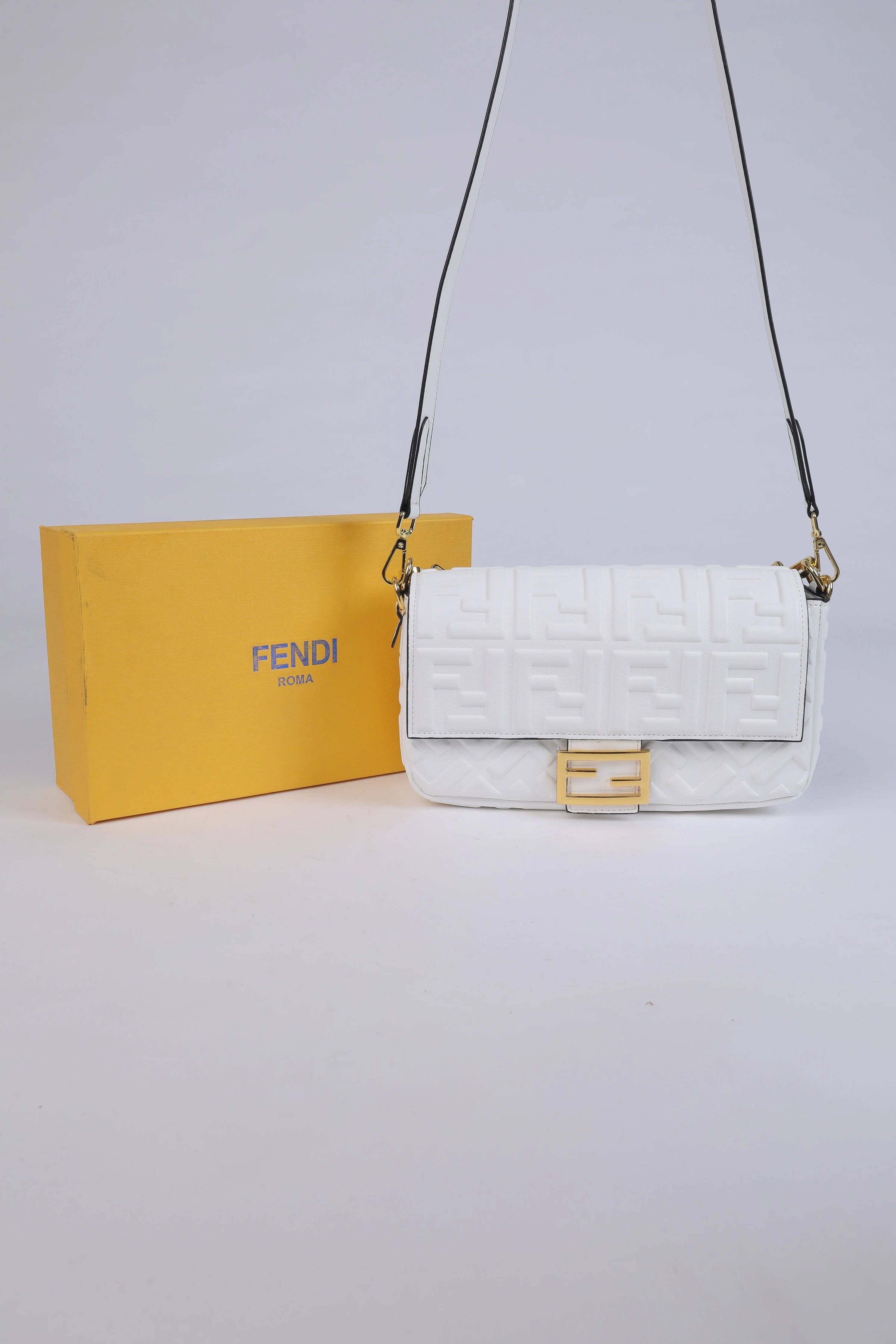 Fendi Baguette in White Embossed Leather - Image 2