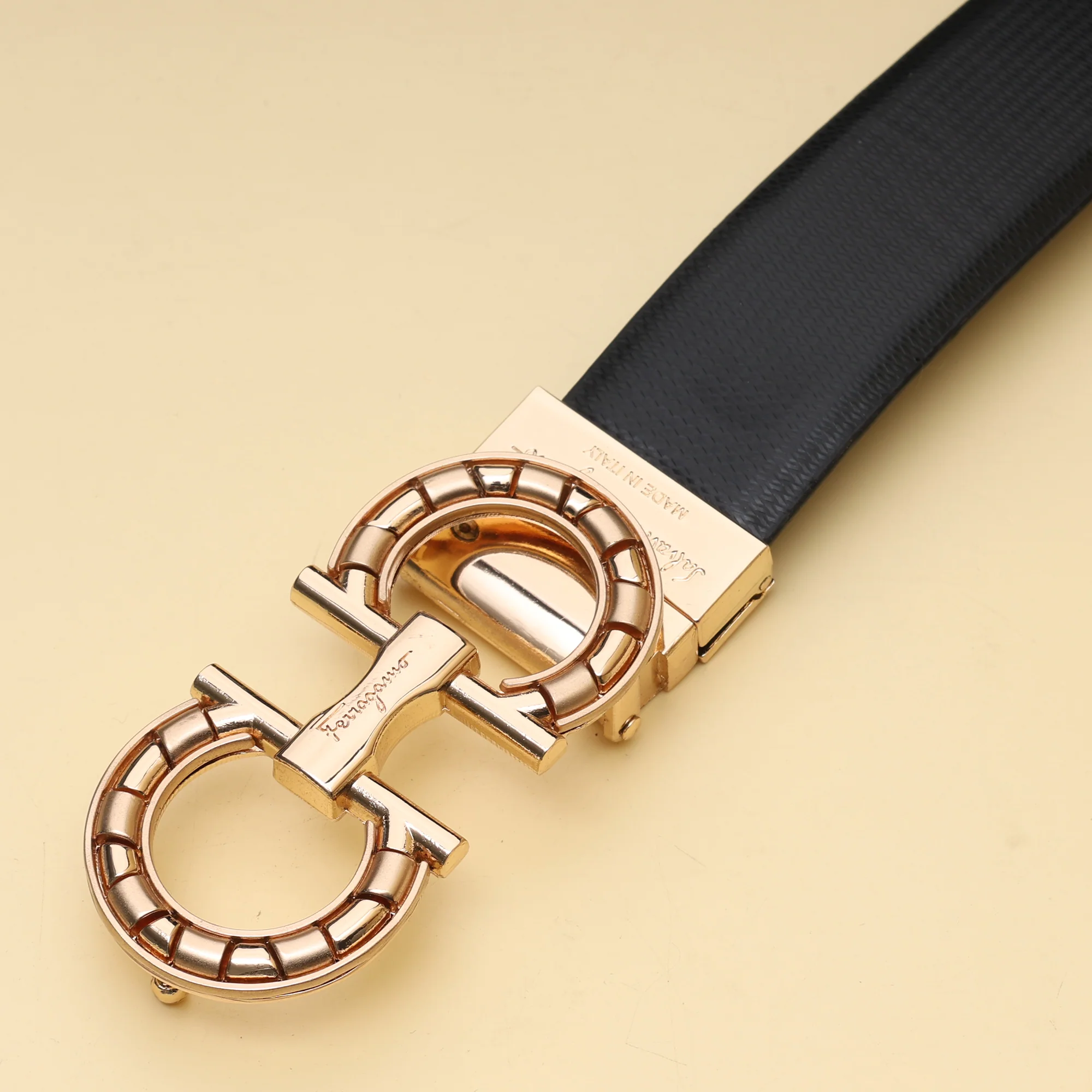 Gold Loop Signature Belt - Image 4
