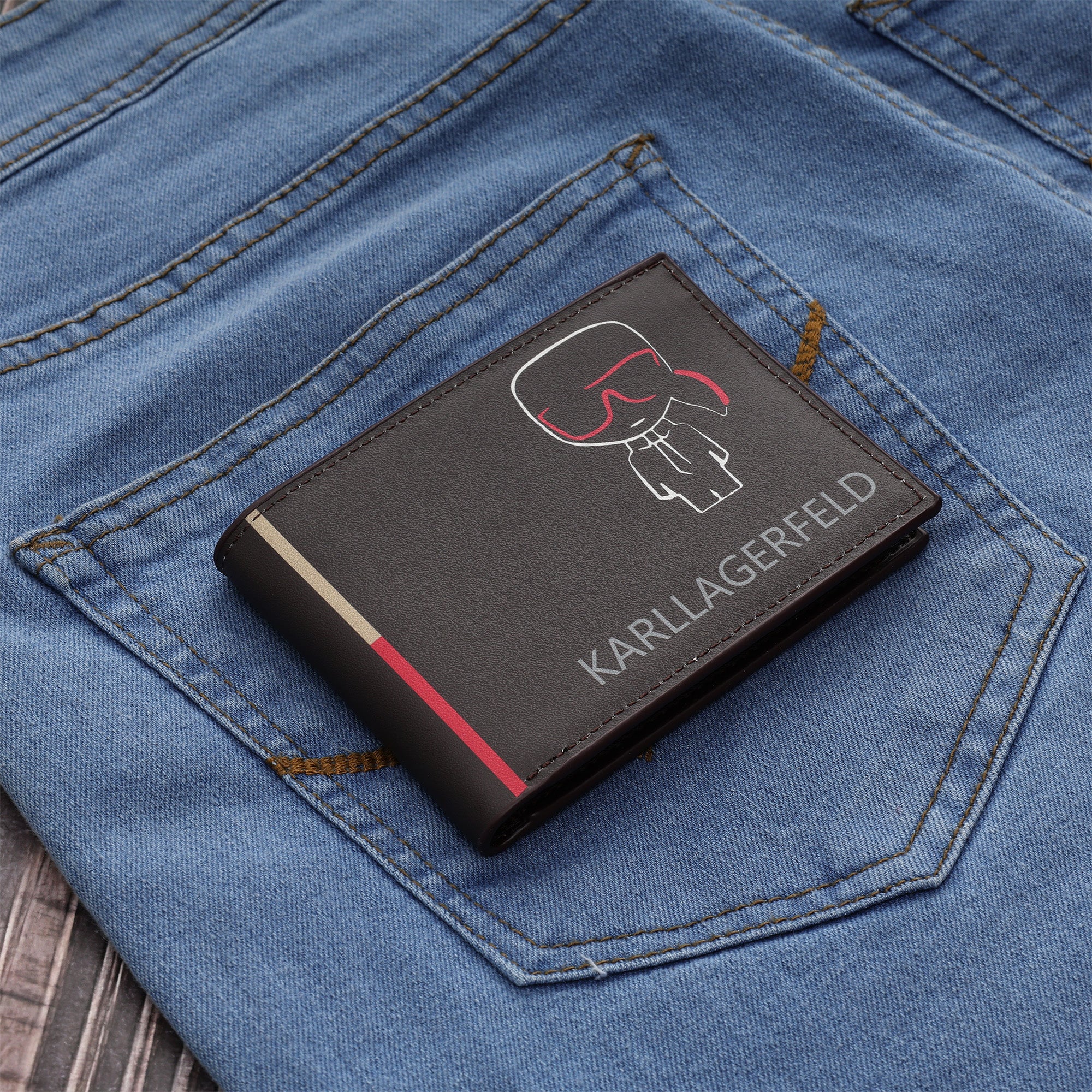 Graphic Icon Designer Wallet - Image 4