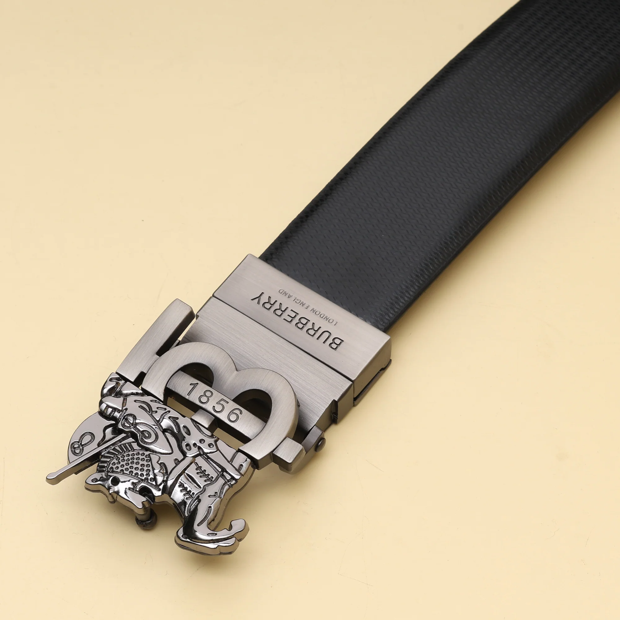 Heritage Crest Buckle Belt - Image 4