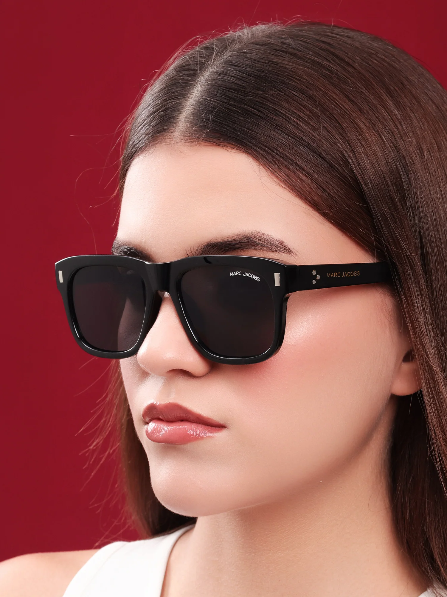 Jacobs Black Square Sunglasses - Image 3