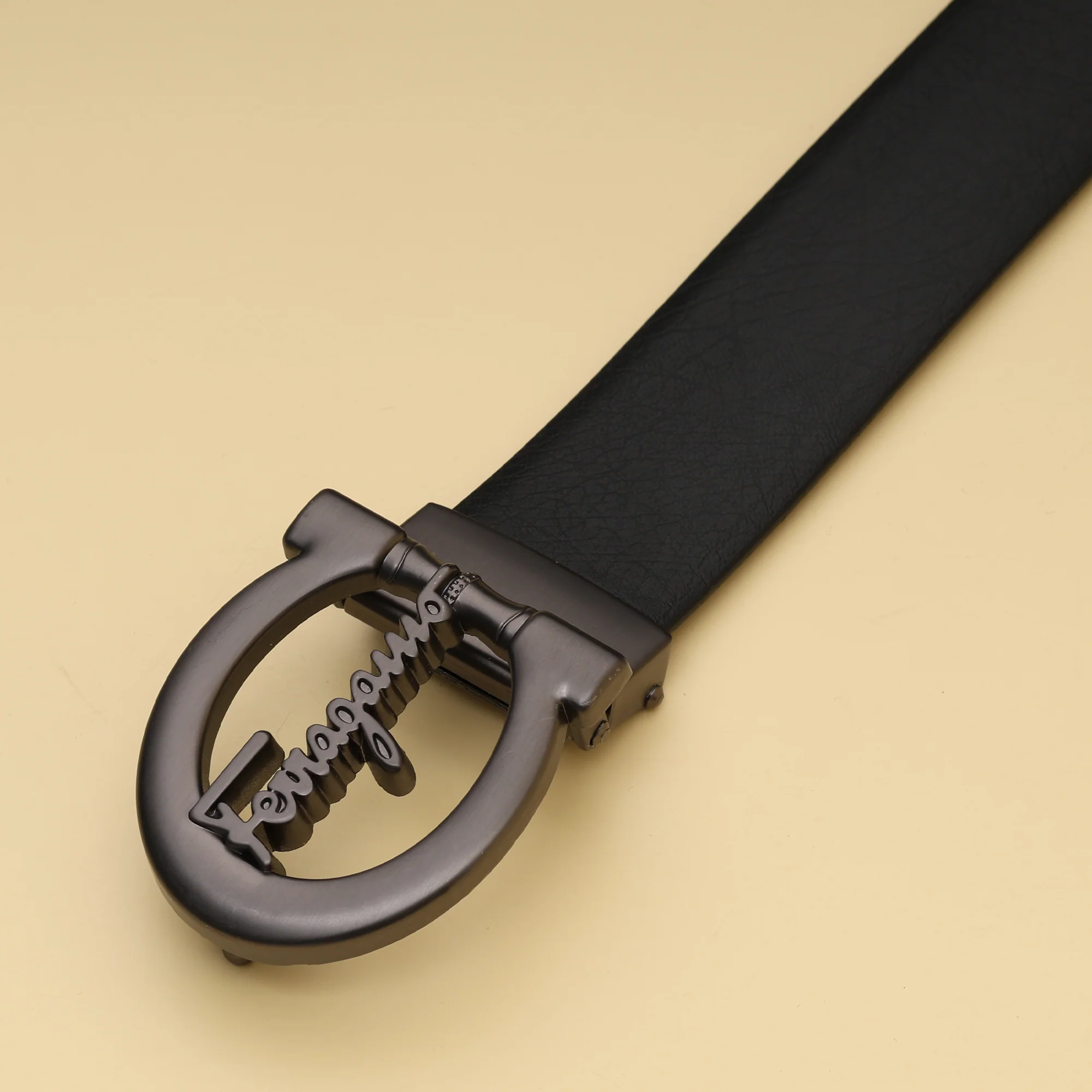 Loop Luxe Belt - Image 4