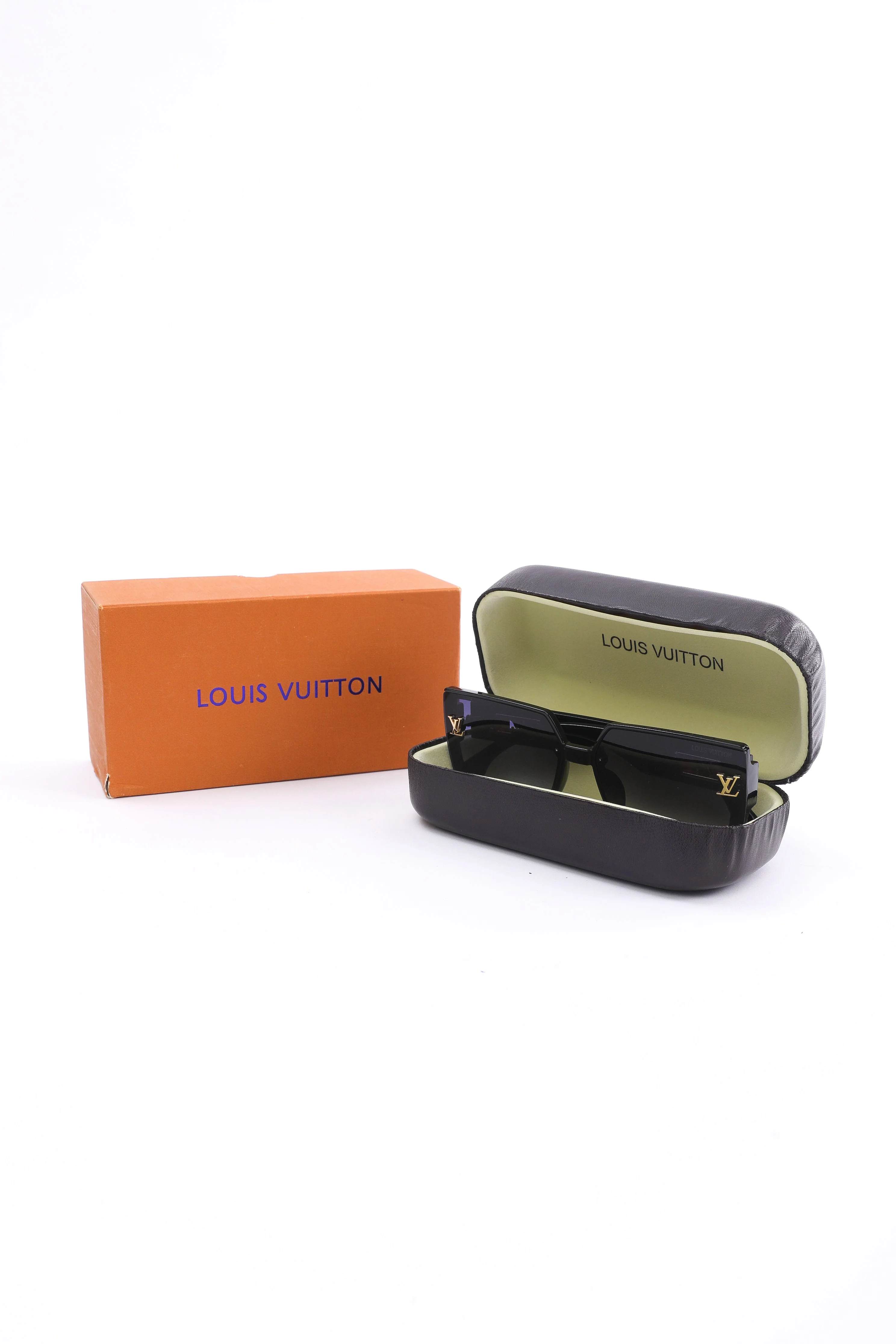 Louis Vuitton Bold Black Sunglasses - Image 2