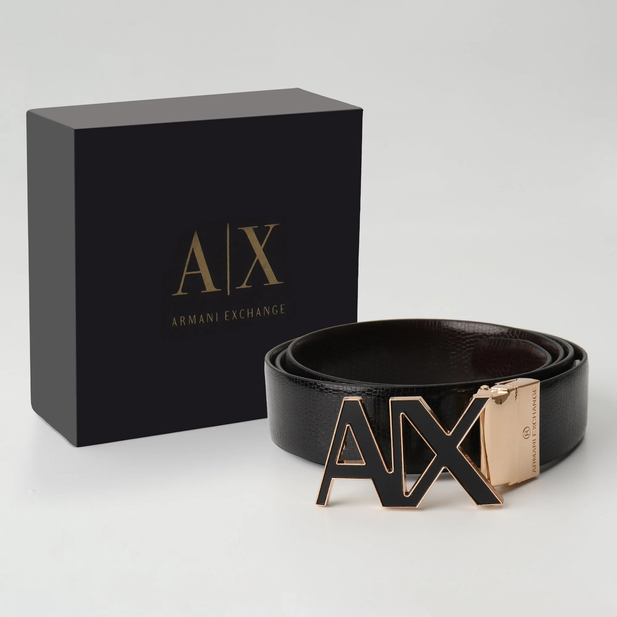 Luxe Contrast Monogram Belt