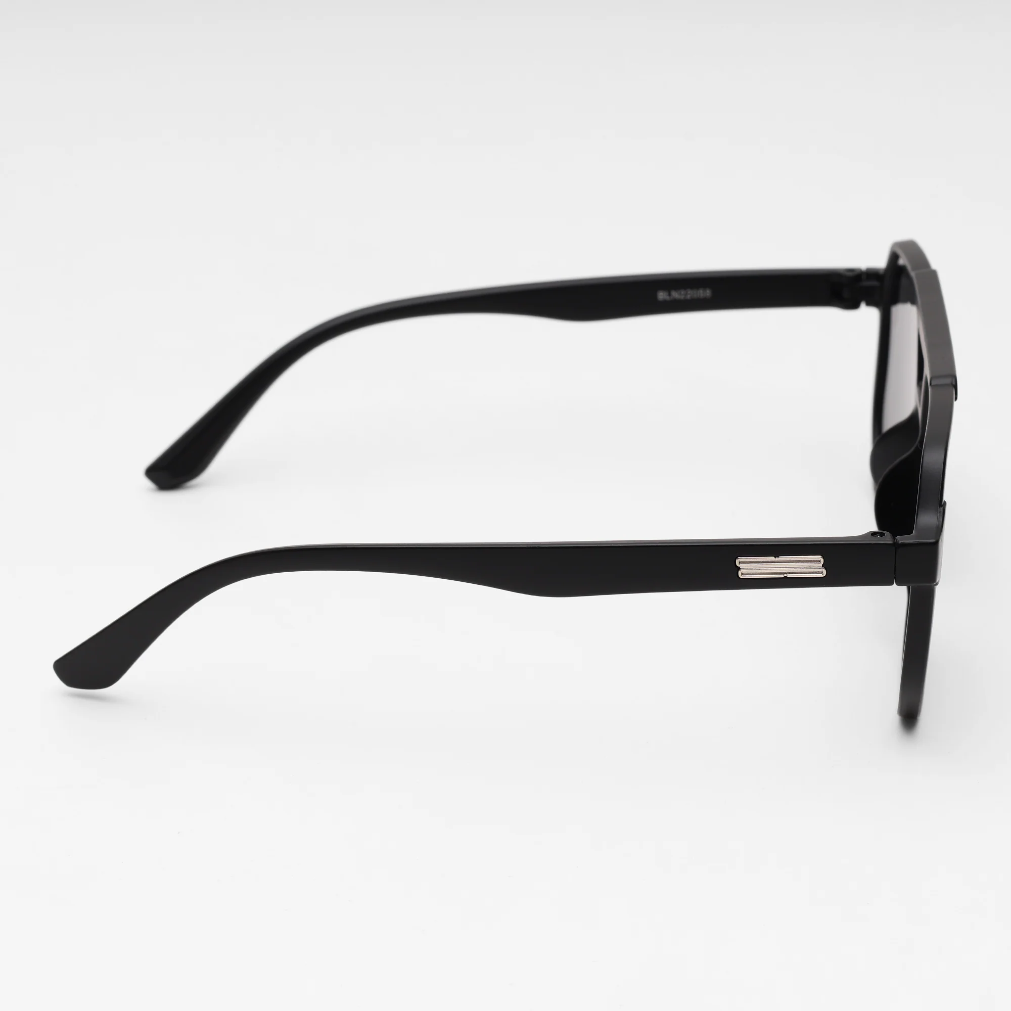Midnight Noir Aviator Sunglasses - Image 5