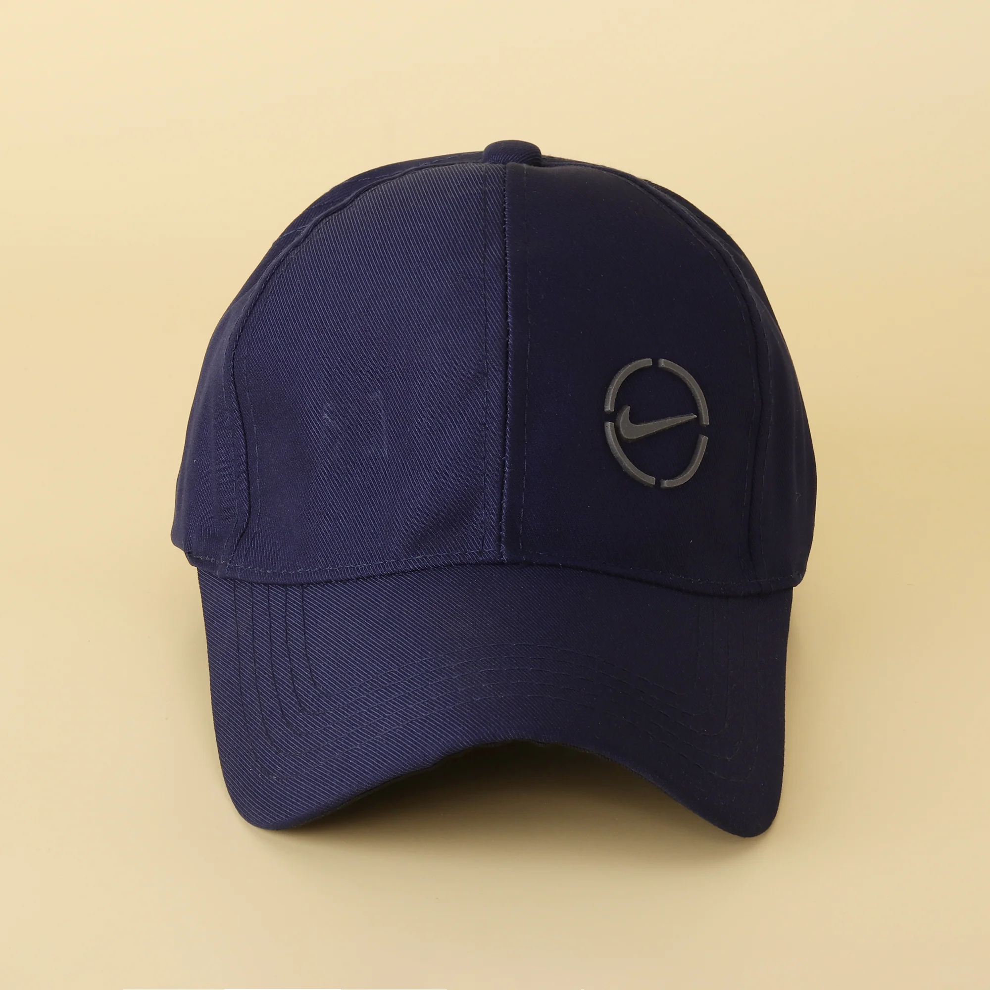 Navy Classic Sports Cap – Minimalist Street Style