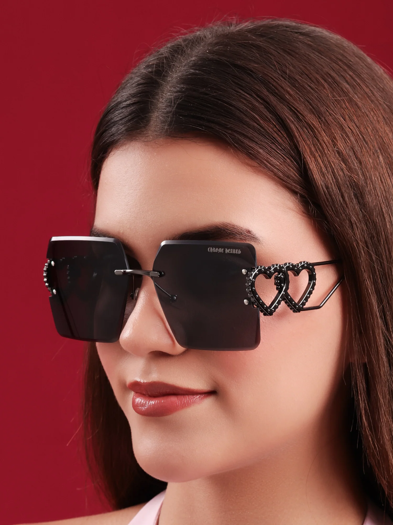 Noir Heart Statement Shades - Image 6