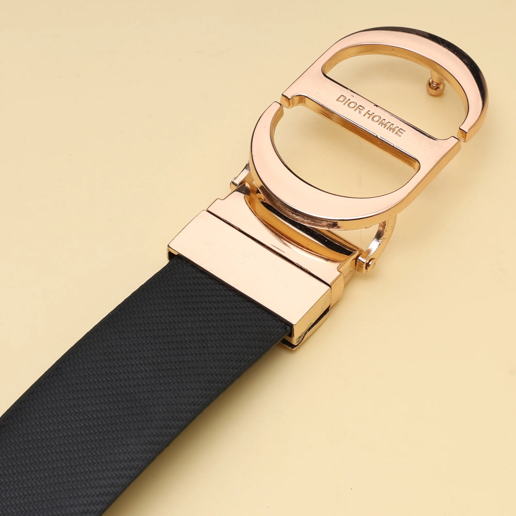Noir Luxe Signature Belt - Image 4