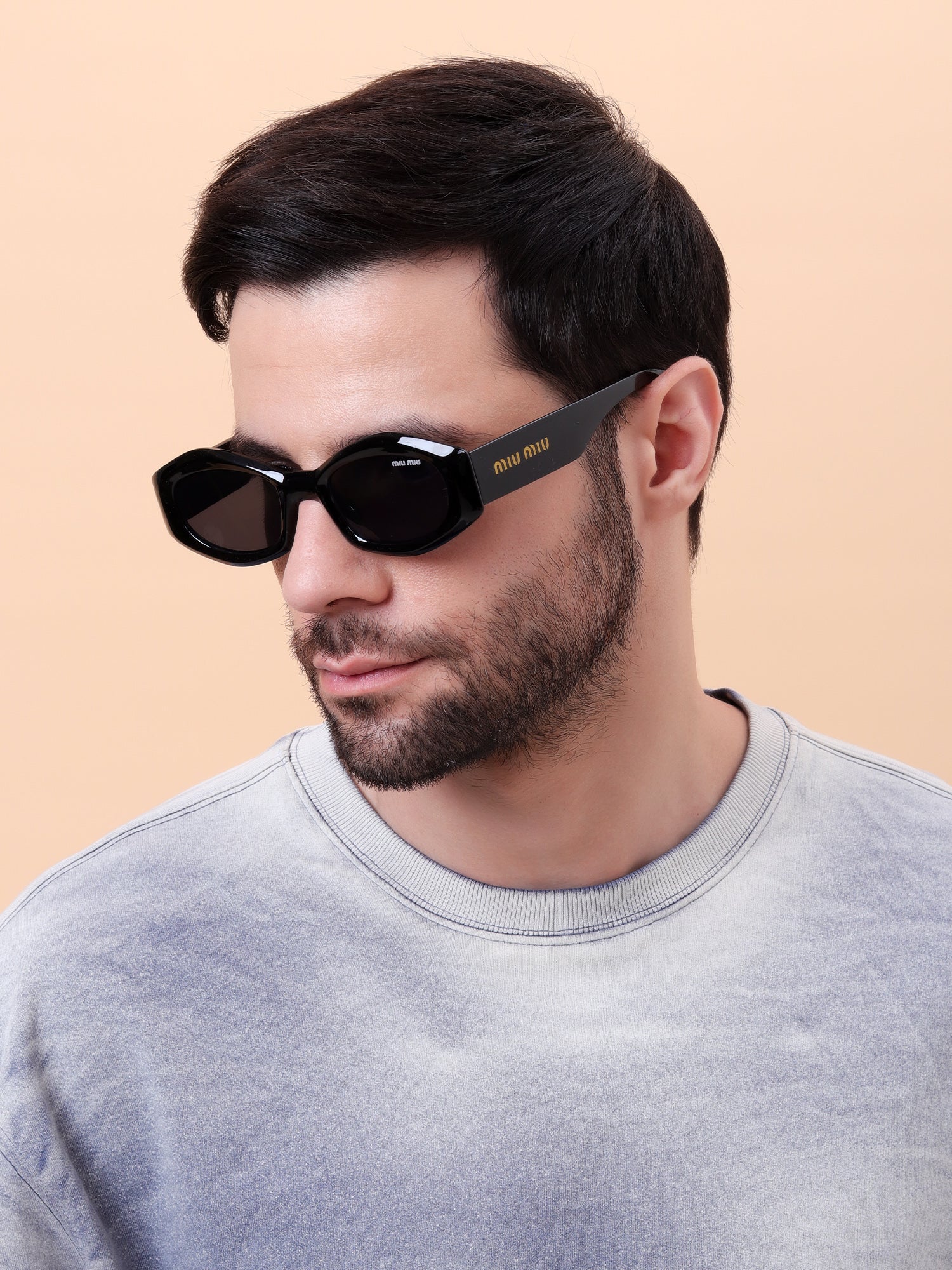 Noir Oval Sunglasses - Image 8