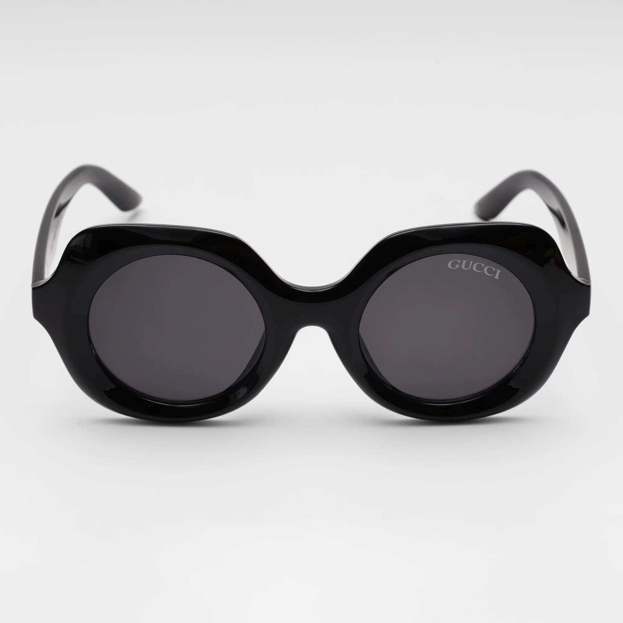 Retro Round Black Sunglasses - Image 3