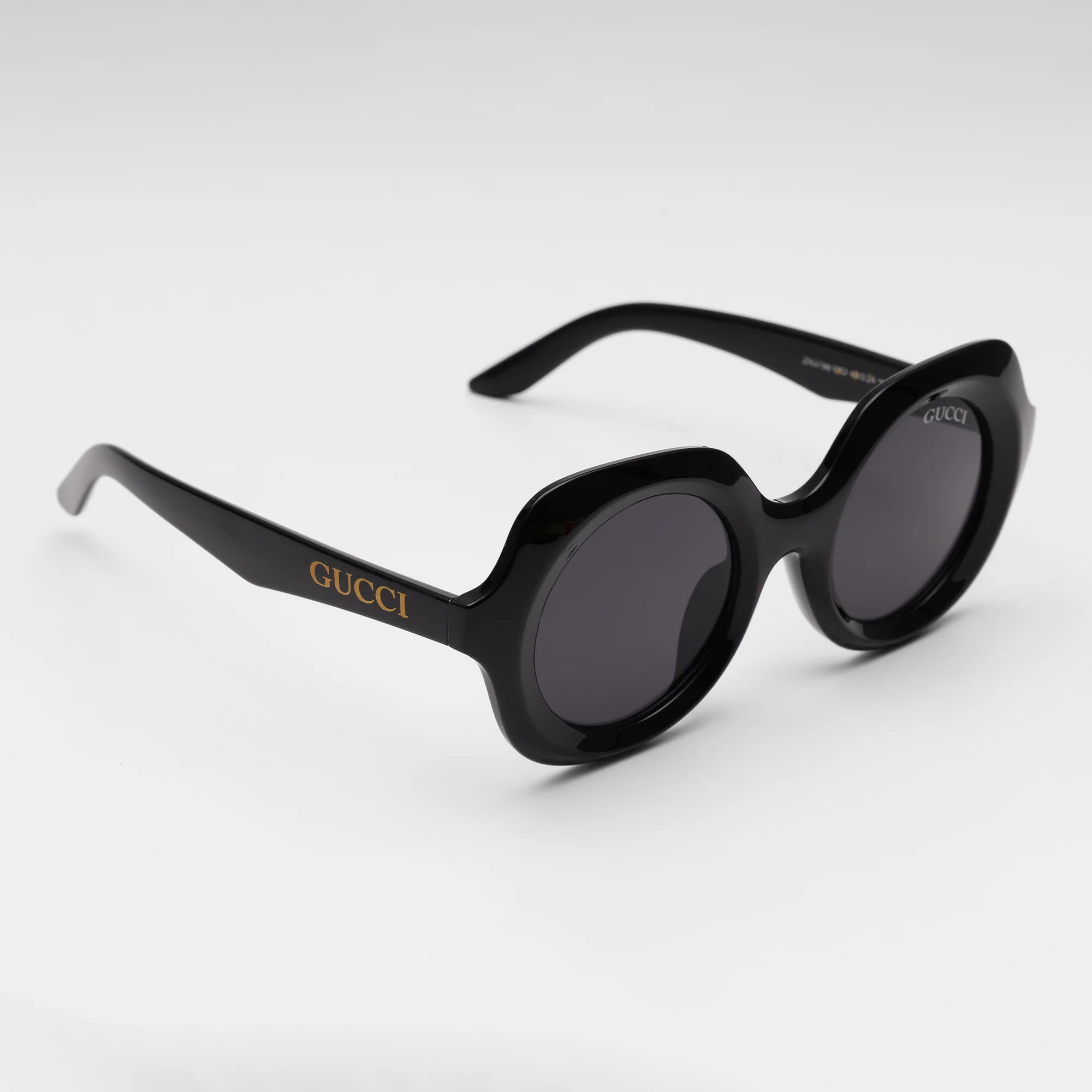 Retro Round Black Sunglasses - Image 4