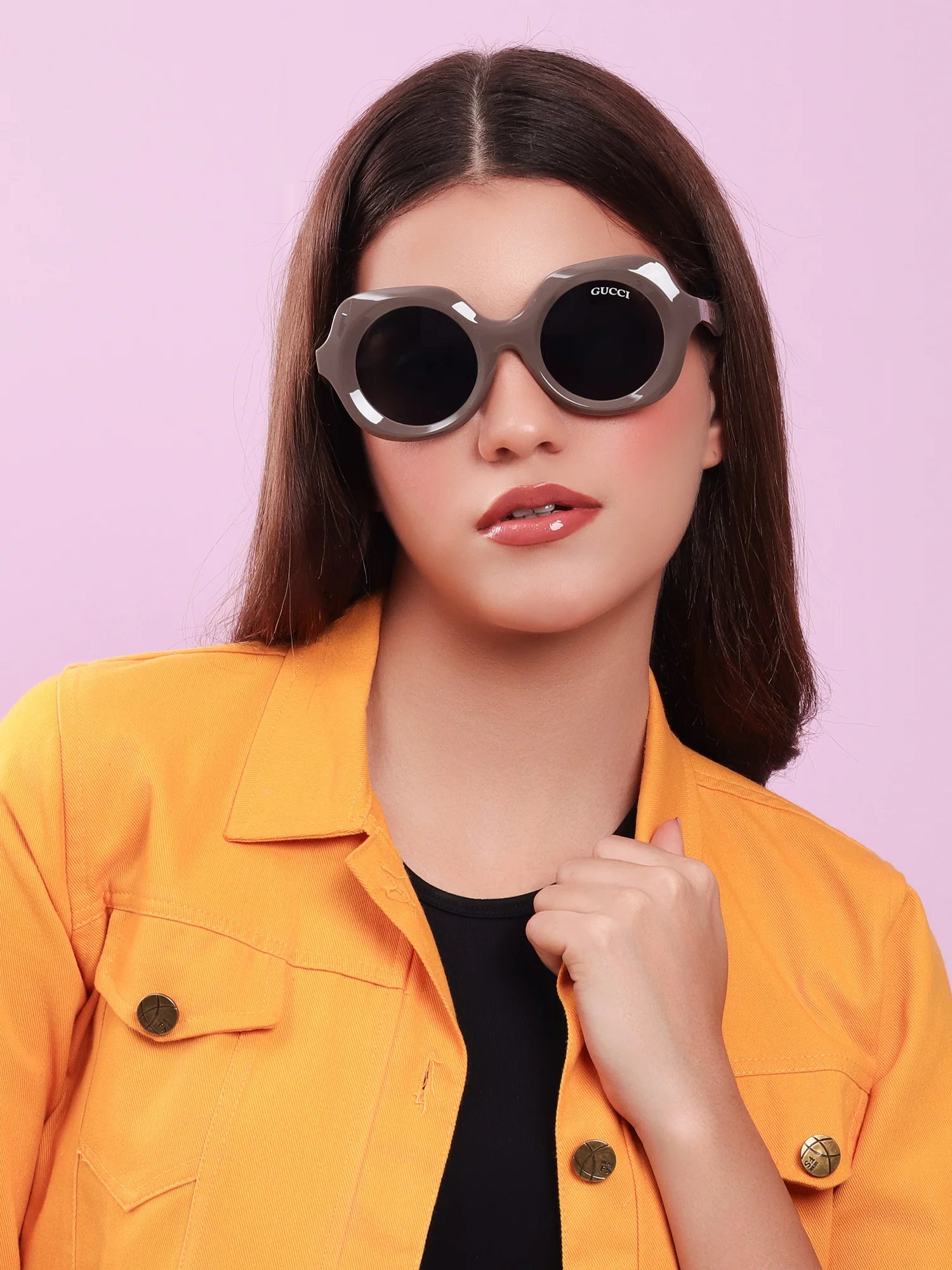 Retro Round Sunglasses in Mocha Brown - Image 2