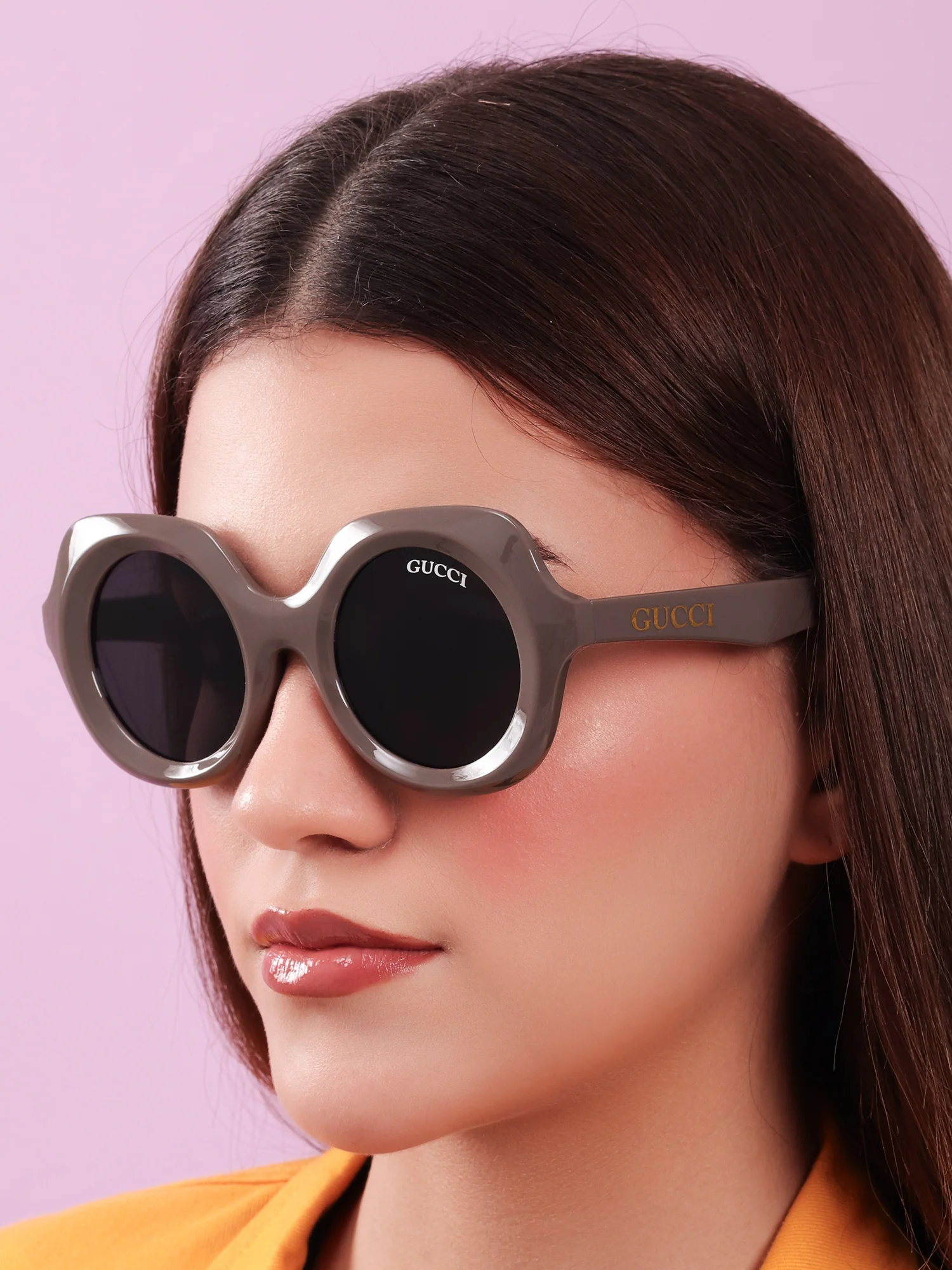 Retro Round Sunglasses in Mocha Brown - Image 3