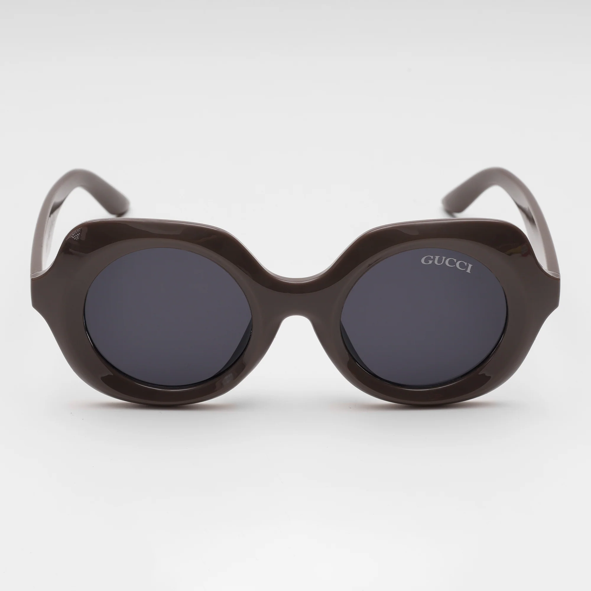 Retro Round Sunglasses in Mocha Brown - Image 4