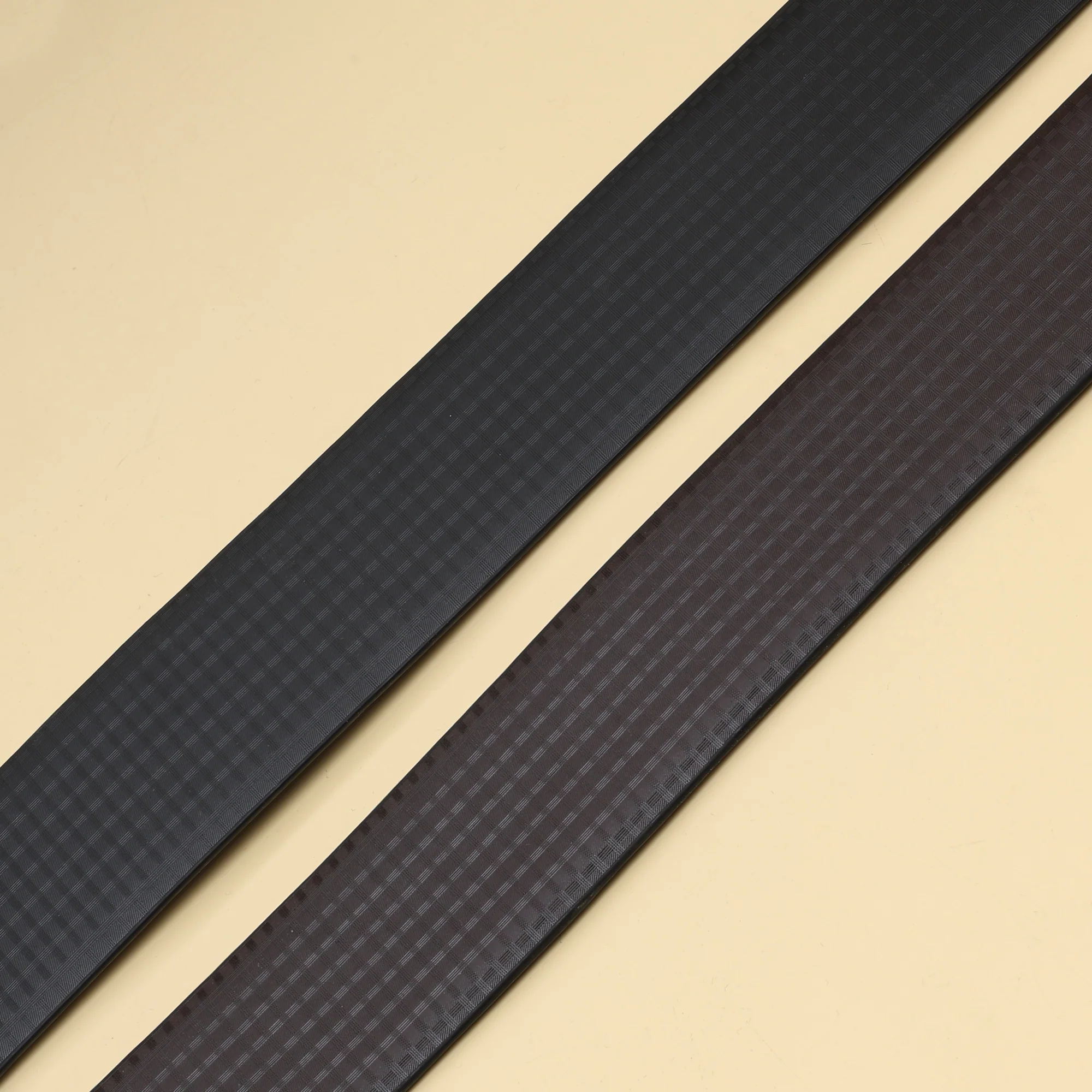 Tuscan Noir Signature Belt - Image 3