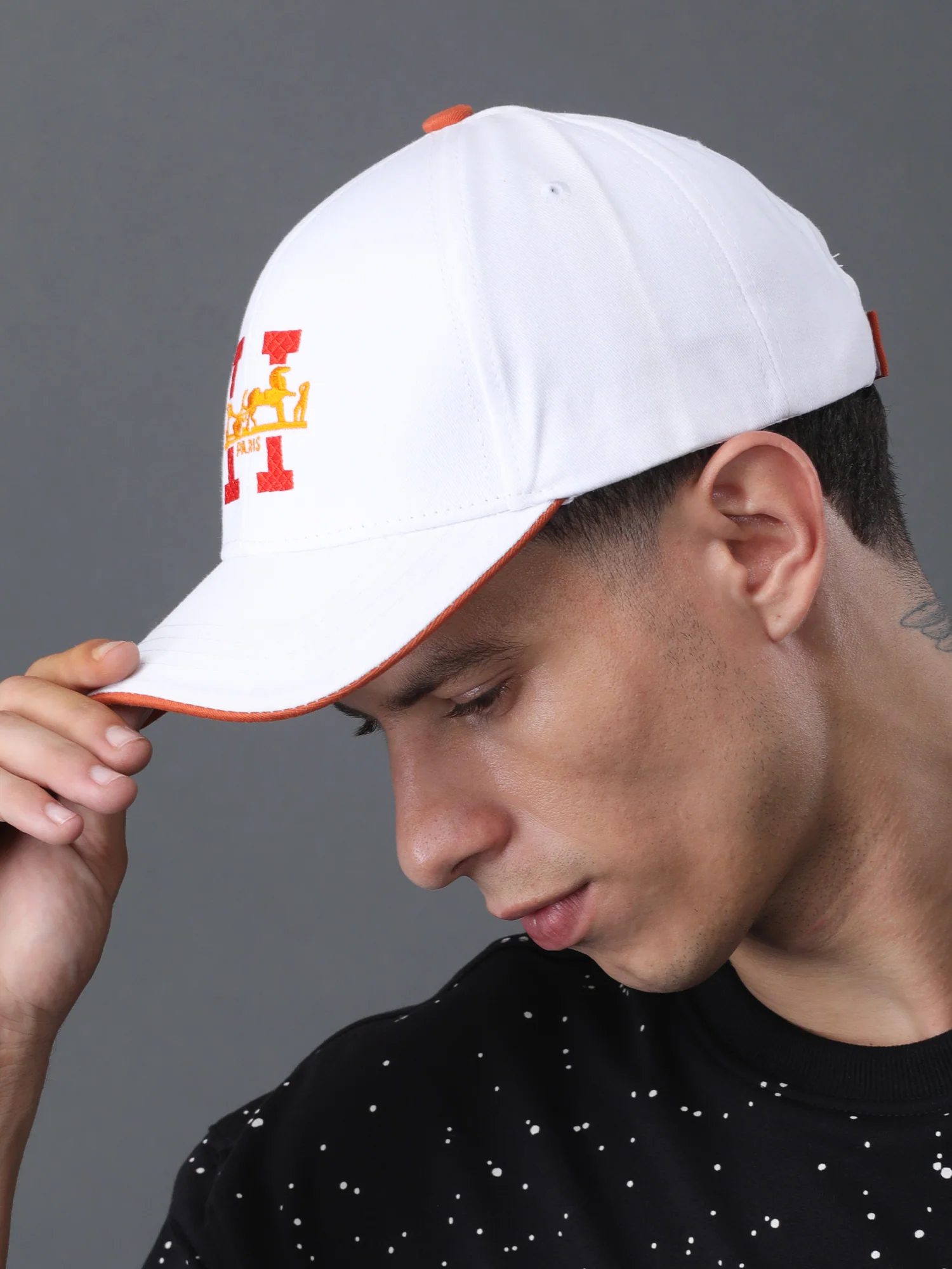 White Paris Signature Embroidered Cap - Image 3